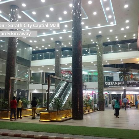 Oyo 17375 My Place Kondapur Hicc حيدر أباد المظهر الخارجي الصورة