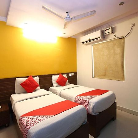 Oyo 17375 My Place Kondapur Hicc حيدر أباد المظهر الخارجي الصورة