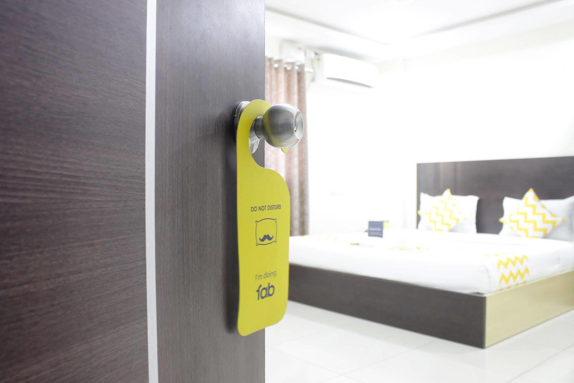 Oyo 17375 My Place Kondapur Hicc حيدر أباد المظهر الخارجي الصورة