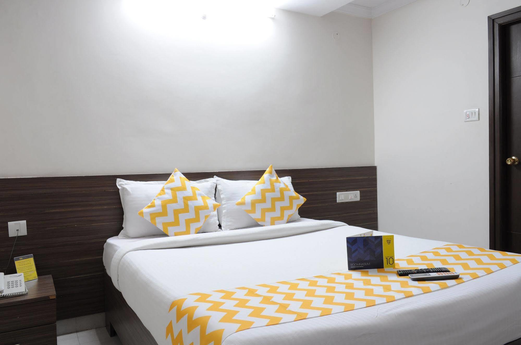 Oyo 17375 My Place Kondapur Hicc حيدر أباد المظهر الخارجي الصورة