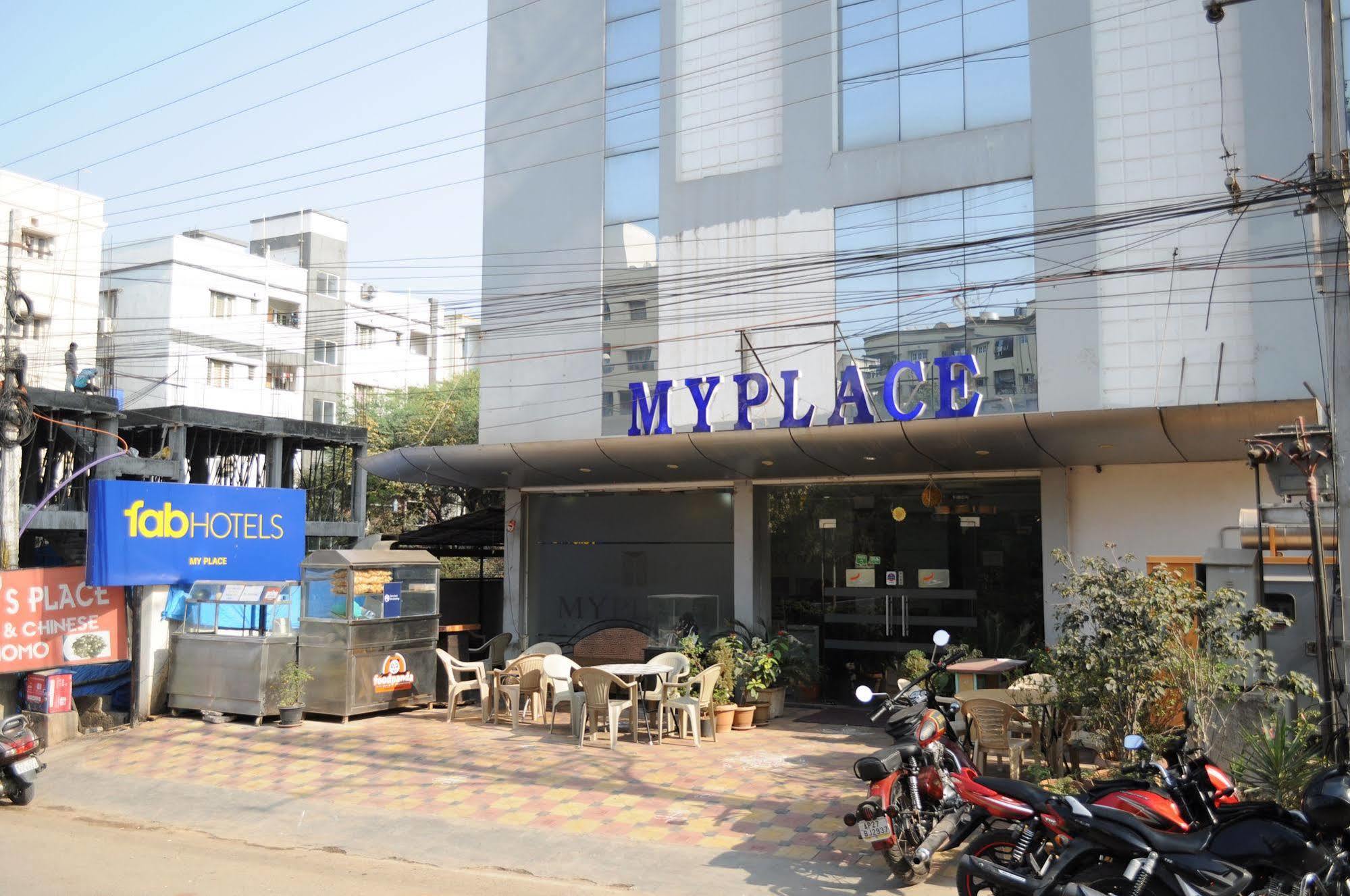 Oyo 17375 My Place Kondapur Hicc حيدر أباد المظهر الخارجي الصورة