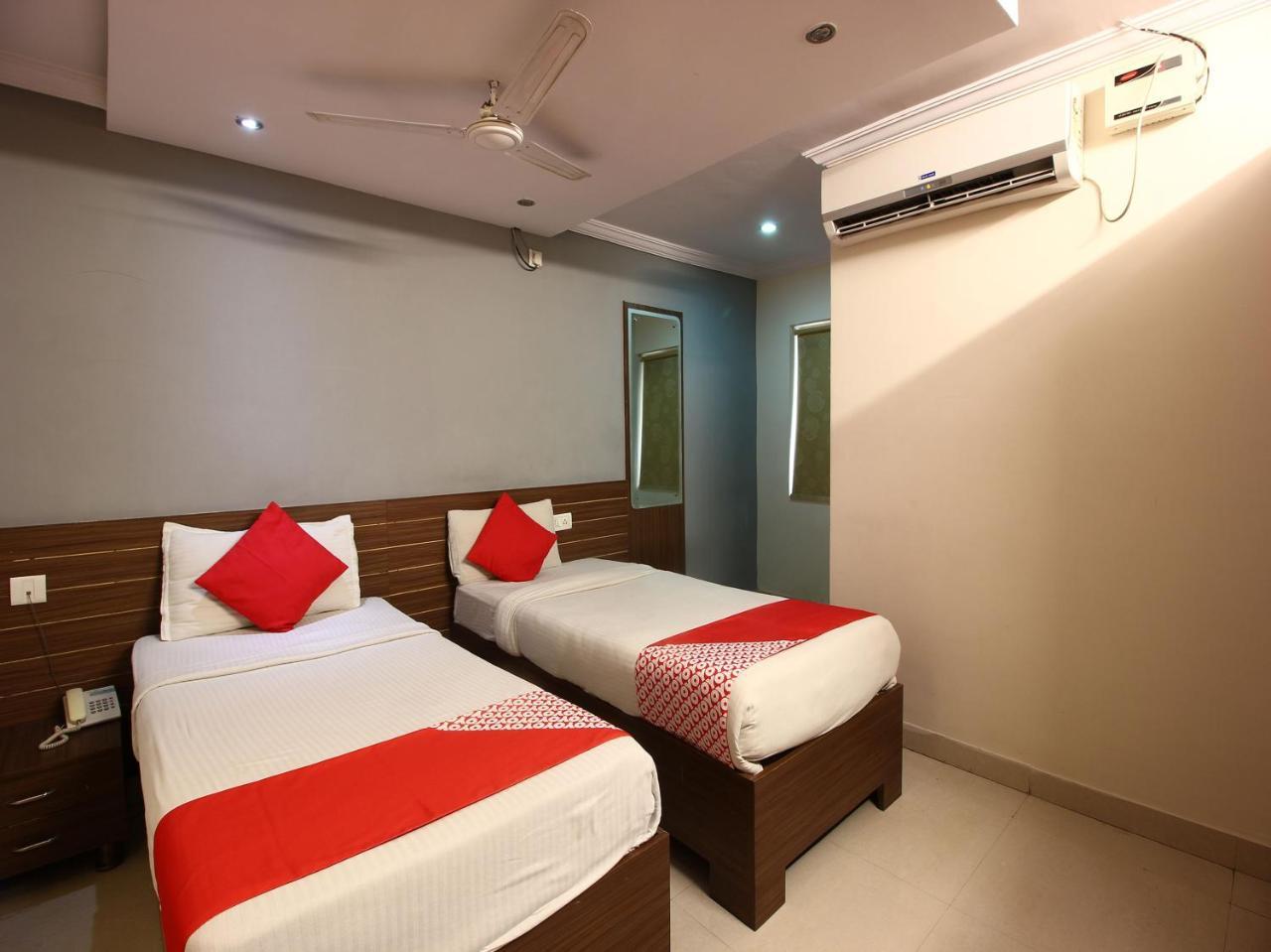 Oyo 17375 My Place Kondapur Hicc حيدر أباد المظهر الخارجي الصورة