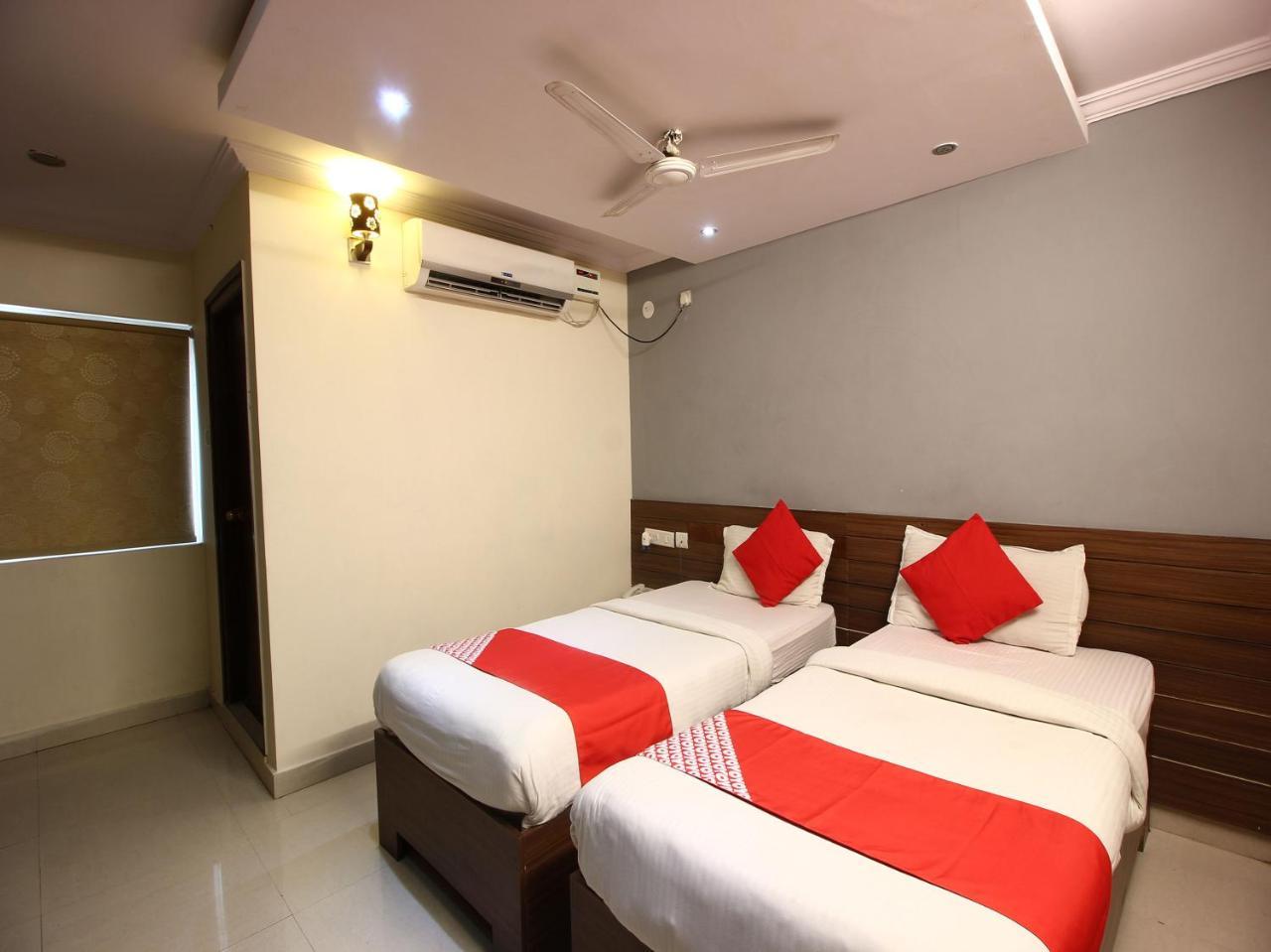 Oyo 17375 My Place Kondapur Hicc حيدر أباد المظهر الخارجي الصورة