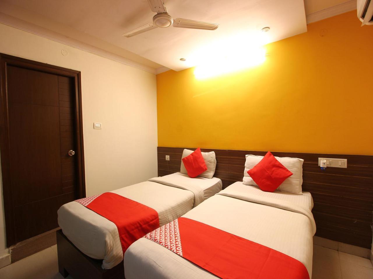 Oyo 17375 My Place Kondapur Hicc حيدر أباد المظهر الخارجي الصورة