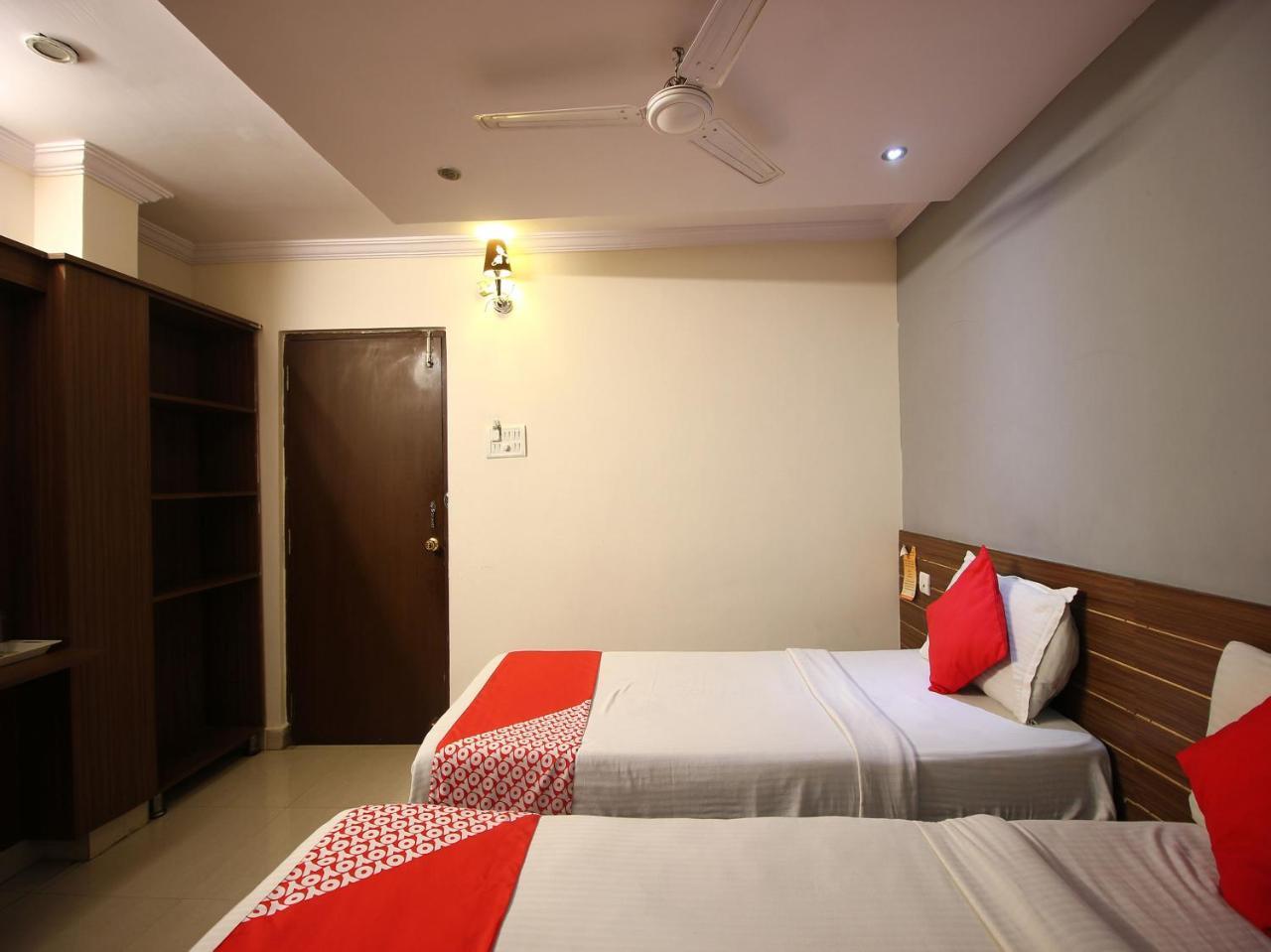 Oyo 17375 My Place Kondapur Hicc حيدر أباد المظهر الخارجي الصورة