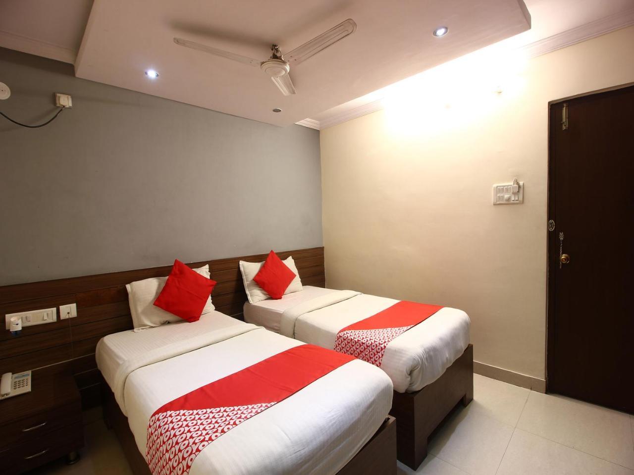 Oyo 17375 My Place Kondapur Hicc حيدر أباد المظهر الخارجي الصورة
