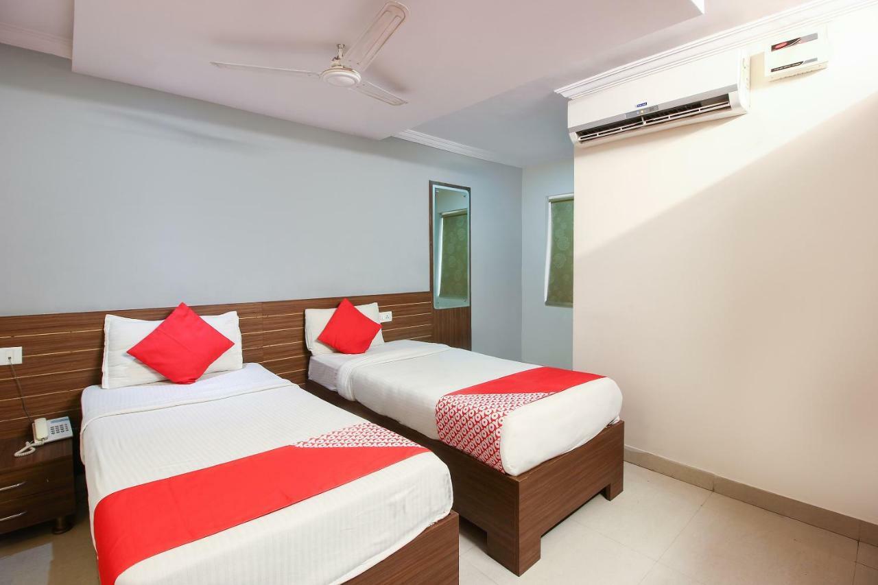 Oyo 17375 My Place Kondapur Hicc حيدر أباد المظهر الخارجي الصورة